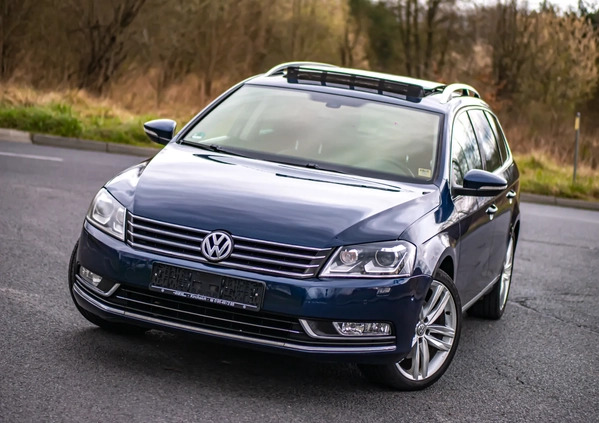 Volkswagen Passat cena 33900 przebieg: 229400, rok produkcji 2012 z Raszków małe 596